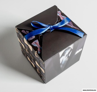 Коробка подарочная «Джентльмену» 12 x 12 x 12 см