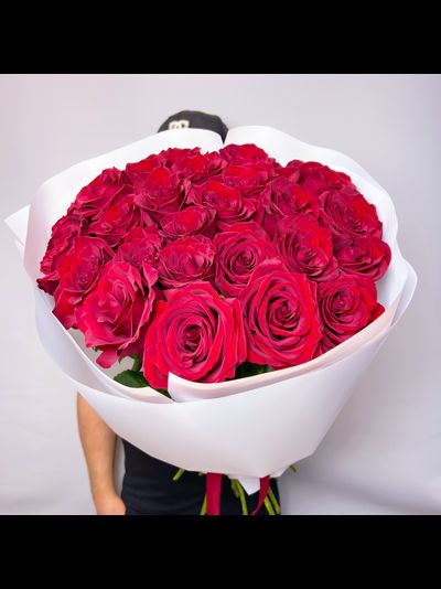 Букет красных роз Эквадор премиум 25 шт