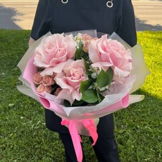 Букет с французскими розами