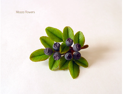 Брошь "Черничная душа".