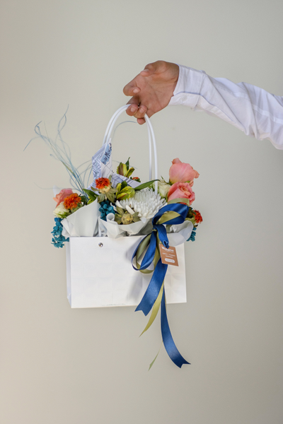 Цветочная композиция учителю / воспитателю № 859