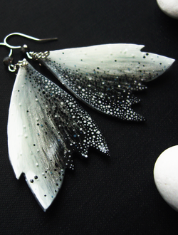"В сумерках", волшебные серьги из серии крылышек Туманной феи