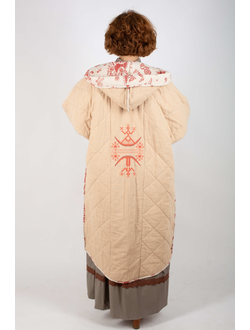 Стеганое пальто "Родное тепло" с капюшоном бежевое