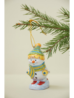 Снеговик на лыжах (спортсмен)