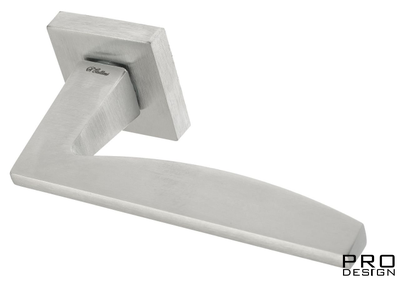 Дверная ручка на квадратном основании Fratelli Cattini "TECH" 8-CS матовый хром