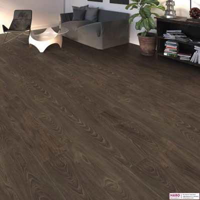 Ламинат Haro Акация Варио 544817в интерьере гостиной