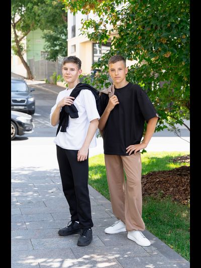 Плотная оверсайз футболка (футер)