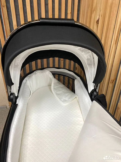 Детская коляска 3 в 1 Luxmom 777 Черный