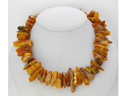 Лечебные бусы из крупного янтаря