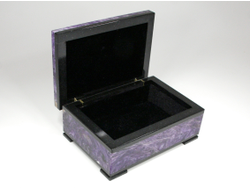 Шкатулка Чароитс крышкой на шарнирах, Россия, Якутия (98*69*41 мм, 326 г) №26661