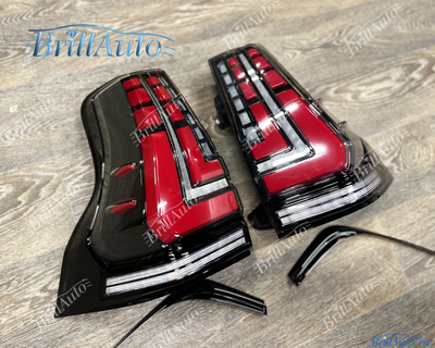 Стопы Toyota Land Cruiser Prado 150 2009-2024 с анимацией красно-черные