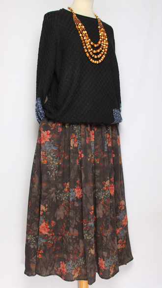 Джемпер ХЛОПОК "ГОЛУБЫЕ НАШИВКИ" серый, черный до р.50