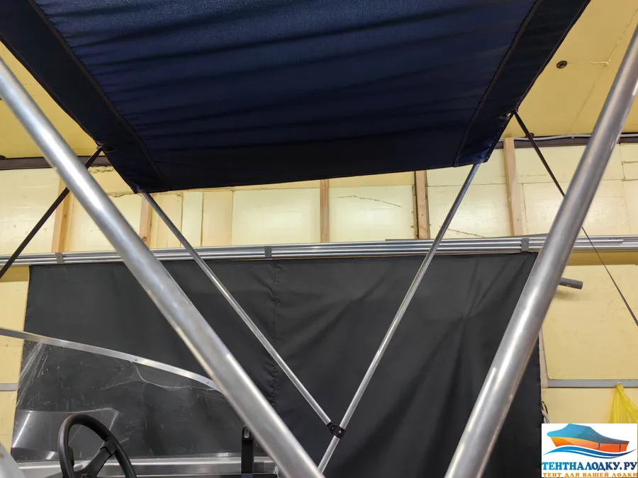 Биминитоп на лодку Вятбот 390