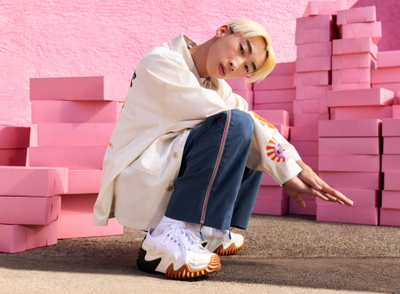 С чем носить Кеды Converse Run Star Motion мужчинам фото