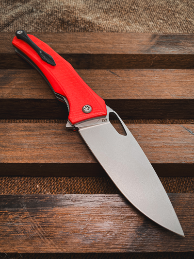 складной Нож Бизон сталь D2, рукоять G10, цвет красный