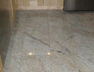 pol iz svetlogo granita i plitka kupit