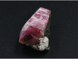 Турмалин розовый, кристалл, Россия, Забайкальский край, Малханское пегматитовое поле (20*15*15 мм, 6 г) №22802