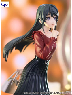 Фигурка Маи Сакурадзима (Sakurajima Mai Winter Coord ver.)