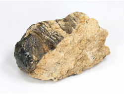 Корунд синий (сапфир), кристалл, Индия (37*22*22 мм, 18,1 г) №36096