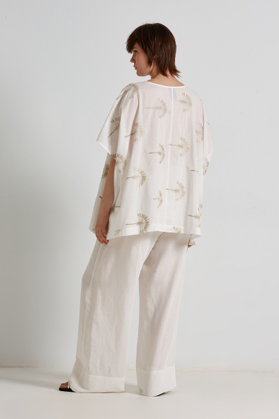 Эффектная легкая летняя блуза