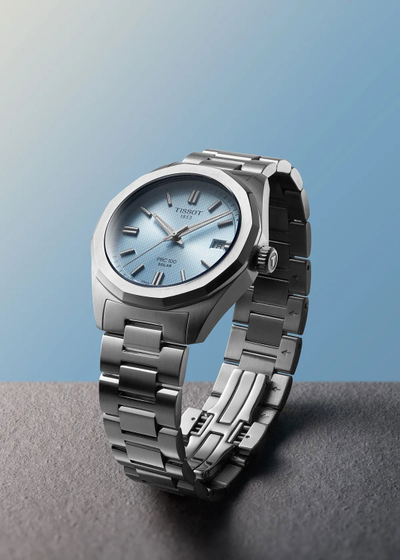 Швейцарские часы Tissot T151.822.11.351.00
