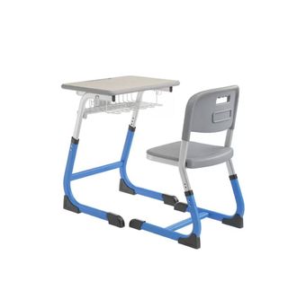Школьная парта со стульями (одноместная)