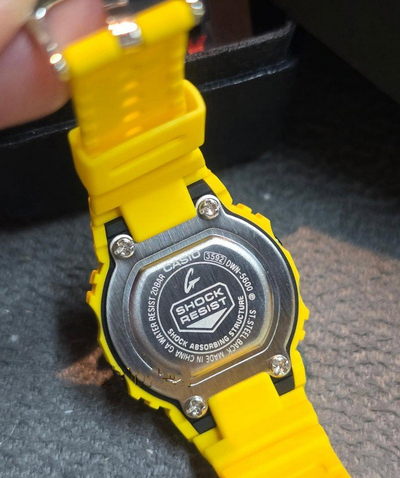 Часы Casio G-Shock DWN-5600-9