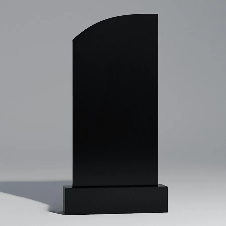 Памятник (габбро-диабаз).
Размеры стелы - 100*50/120*60 см.
Толщина - 5/7/8 см.
Стоимость - от 46000 руб. (за комплект с тумбой и цветником)