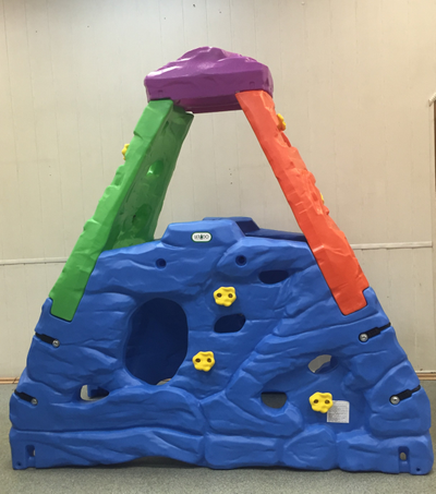 Детский скалодром «Альпинист»