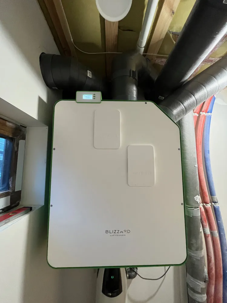 Приточно-вытяжная вентиляция с рекуперацией тепла Blizzard L2 DP