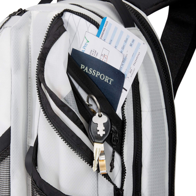 Рюкзак Dakine WRKSHP Structure Pack 23L Translucent