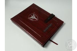 Именные кожаные ежедневники ручной работы на заказ