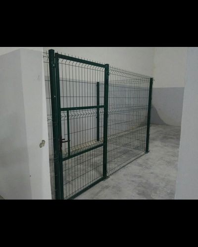 Ограждение в помещении