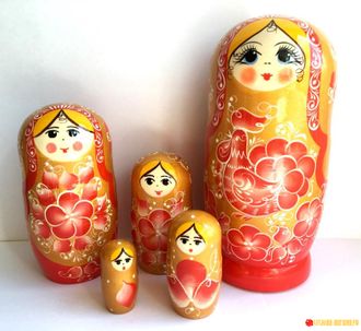 Suvenirnaya Matryoshka Zolotoj Petushok 180 90 Assorti 5 I Kukolnaya