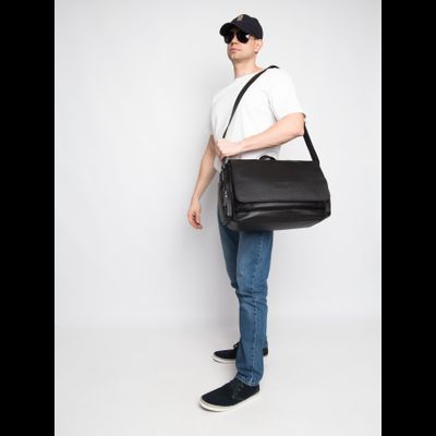 Кожаная мужская сумка Toara black (арт. 5058-61)