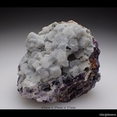 Флюорит, 2-х генераций. Намибия.43*39*37мм.