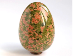 Яйца из камней