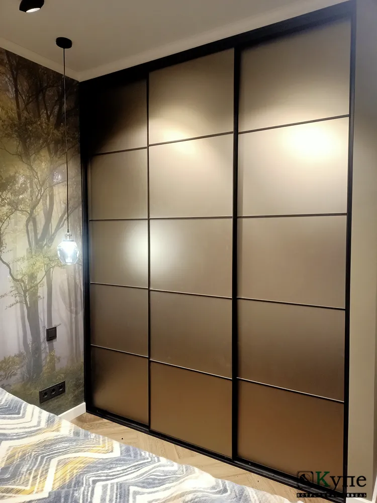 093 Шкаф-купе