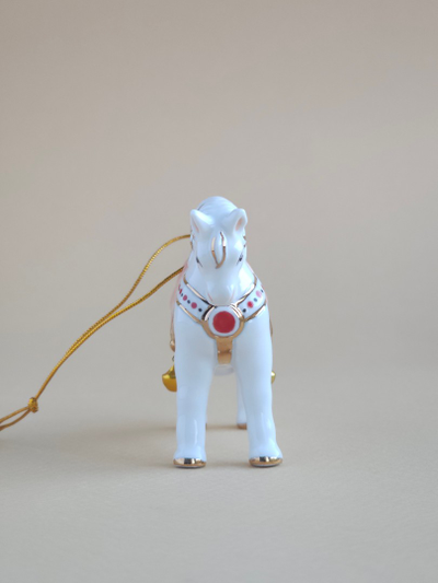 Лошадка (фарфор)