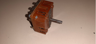 Переключатель конфорки плавающий РМ29-21-УХЛ4.2