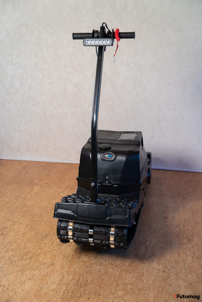 Мотосноуборд Snike 9 лс двс Лифан KP230 PRO с фарой 3А 2025 год