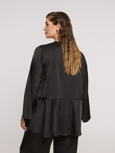 Блуза нарядная черная