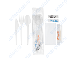 Комплект №8  ЭКОНОМ (вилка белая, нож белый, ложка белая, соль, перец, зубочистка, сахар, салфетка белая)