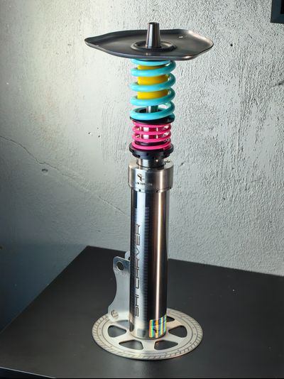 STATIC FINAL: TIFFANY | YELLOW | PINK with METAL BASE