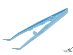 Пластиковый пинцет