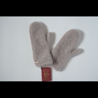 vyazanye-mokherovye-bezhevye-varezhki-italiya-vizio-6945-mul