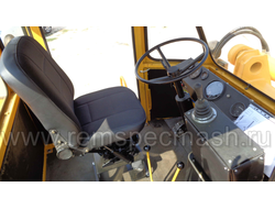 Фронтальный погрузчик L-34 Stalowa Wola