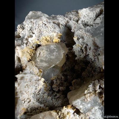 Агат, халцедон,  (разн. кварц), кальцит. Россия. 115*105*60мм