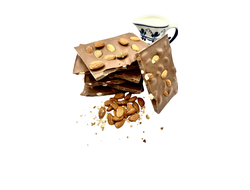 Молочный шоколад с миндалем