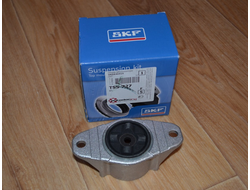 Опора заднего амортизатора Форд Фокус 3 SKF (седан и хетчбек)